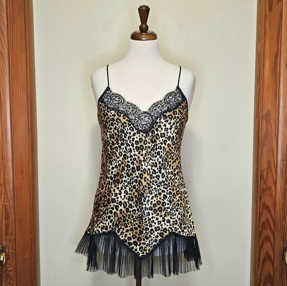 Flora Nikrooz Other - Flora Nikrooz Vintage Silk Leopard Print Chemise with Sheer Pleated Bottom Hem